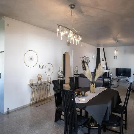 فيلة Albireo Luxury خانيا
